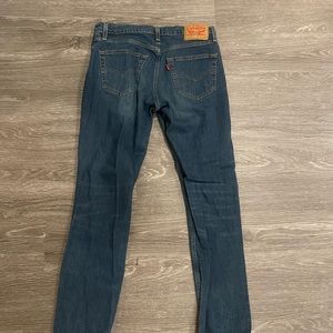 Men’s Levi jeans